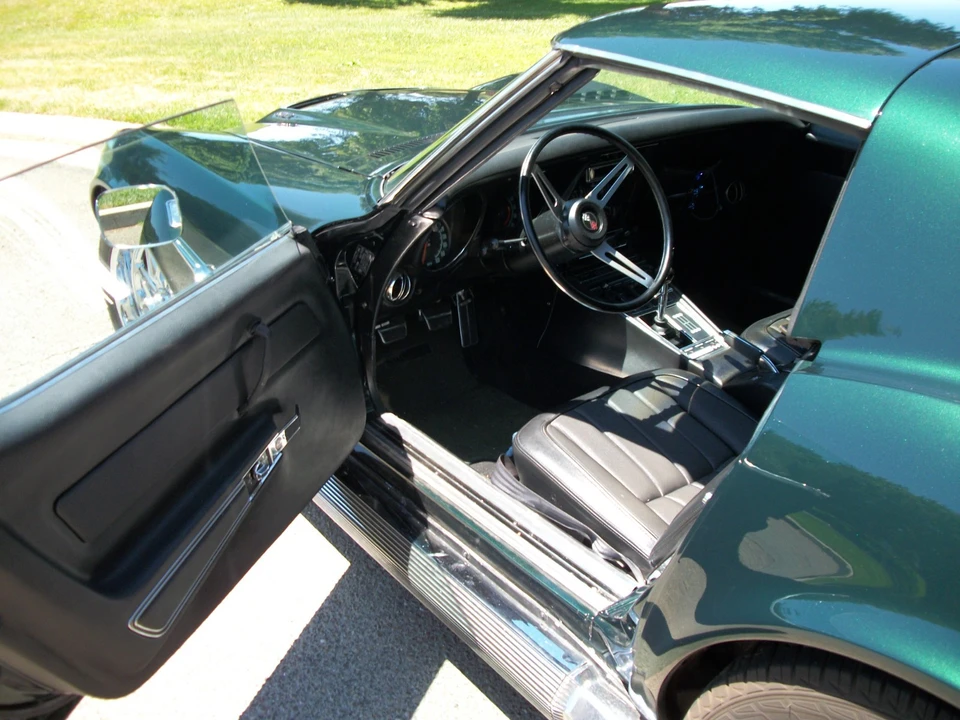 1969 Chevrolet Corvette C3 - Image 8 of 9