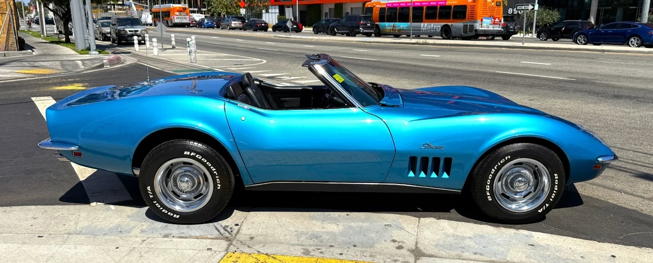 1969 Chevrolet Corvette C3 - Image 2 of 24