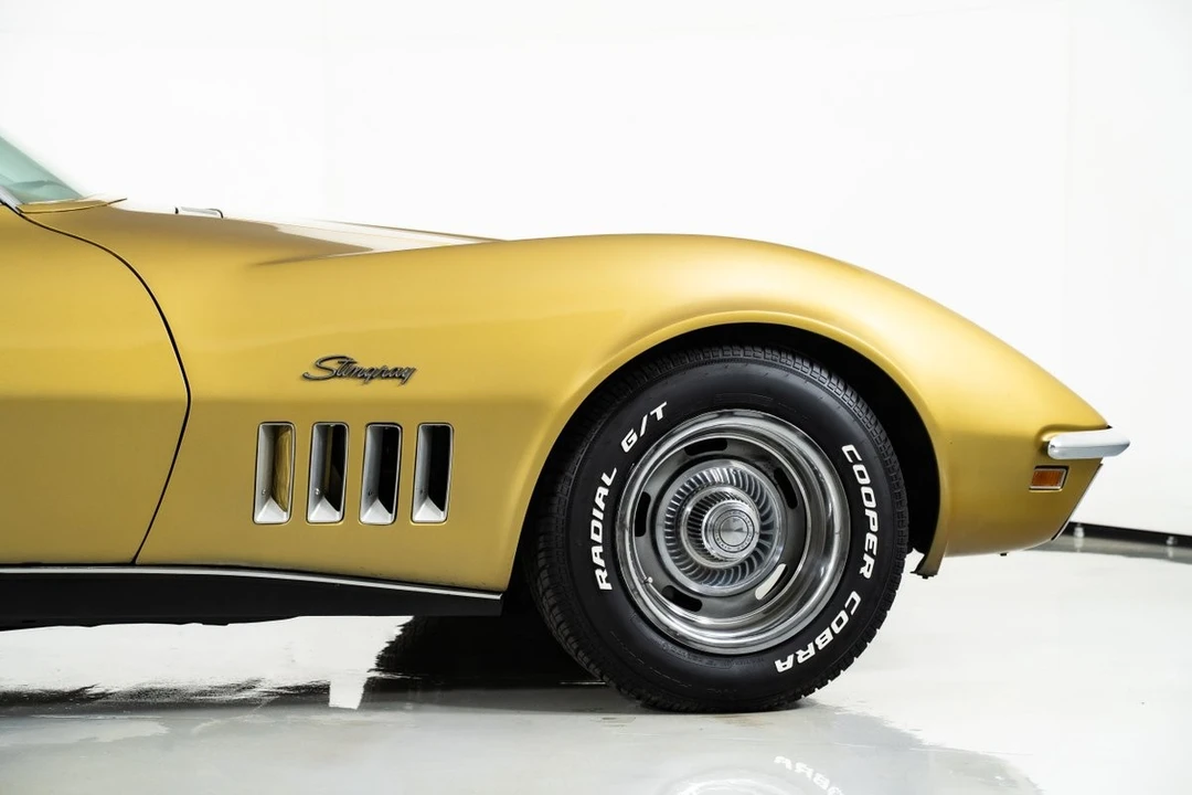 1969 Chevrolet Corvette C3 - Image 17 of 21