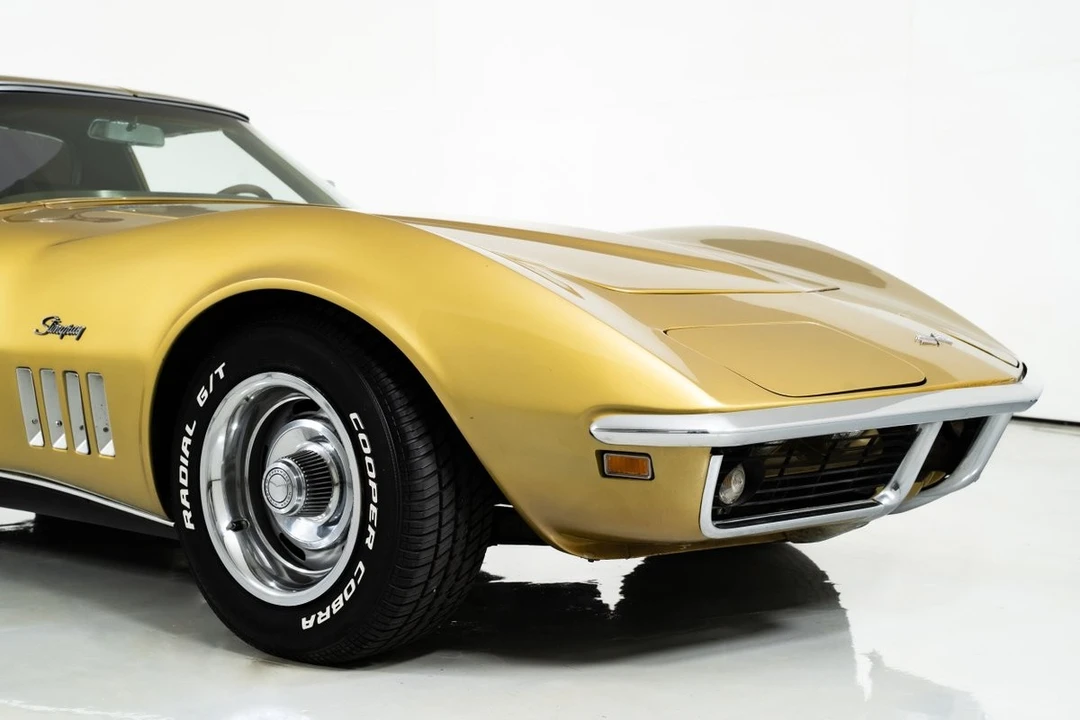 1969 Chevrolet Corvette C3 - Image 19 of 21