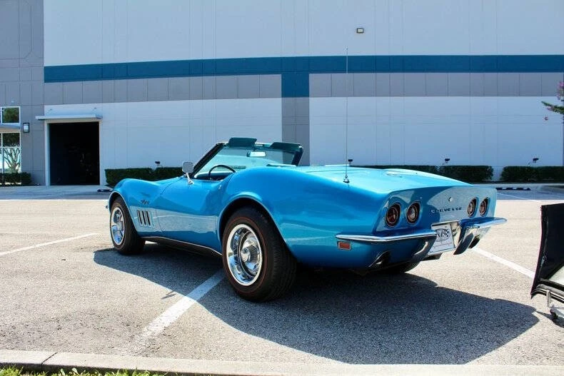 1969 Chevrolet Corvette - Image 11 of 31