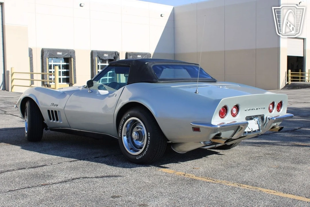 1969 Chevrolet Corvette C3 - Image 10 of 12