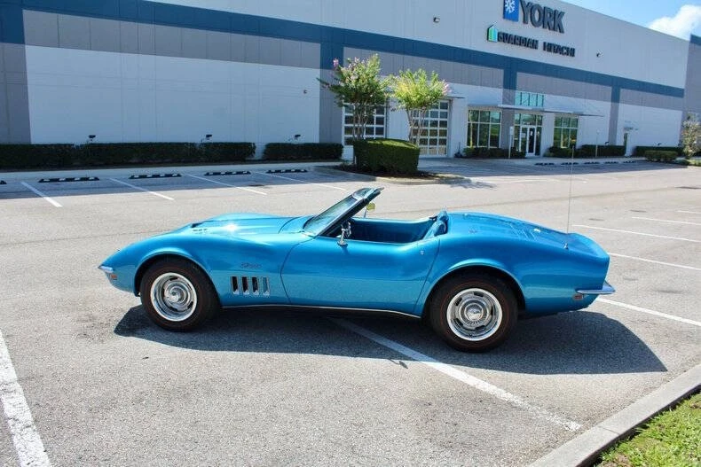 1969 Chevrolet Corvette - Image 24 of 31
