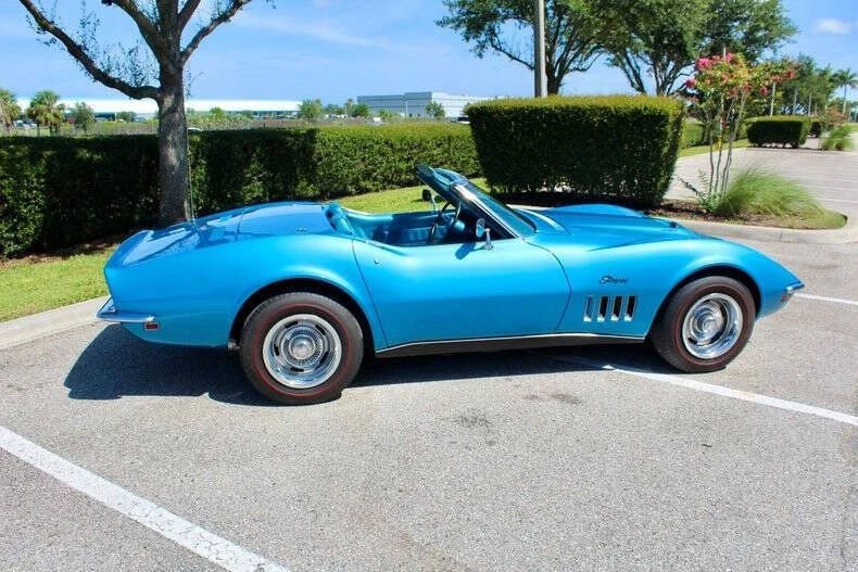 1969 Chevrolet Corvette - Image 16 of 31