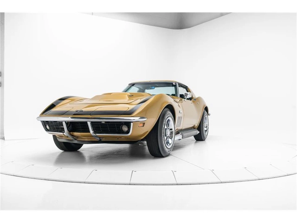 1969 Chevrolet Corvette C3 - Image 16 of 31