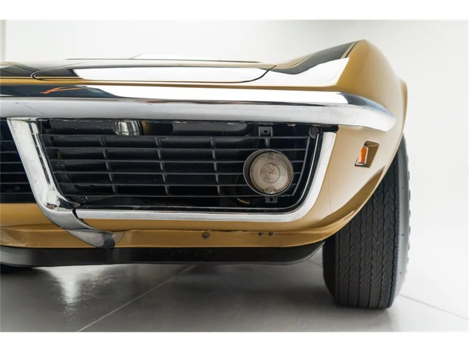 1969 Chevrolet Corvette C3 - Image 25 of 31