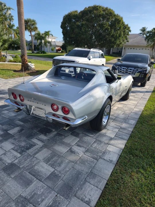 1969 Chevrolet Corvette C3 - Image 6 of 21