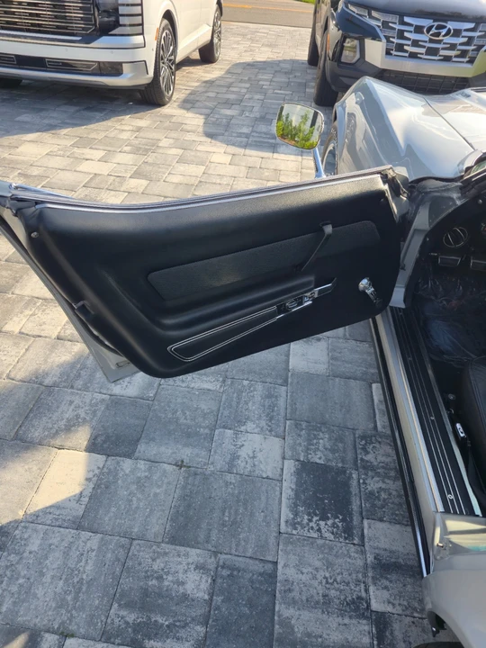 1969 Chevrolet Corvette C3 - Image 11 of 21