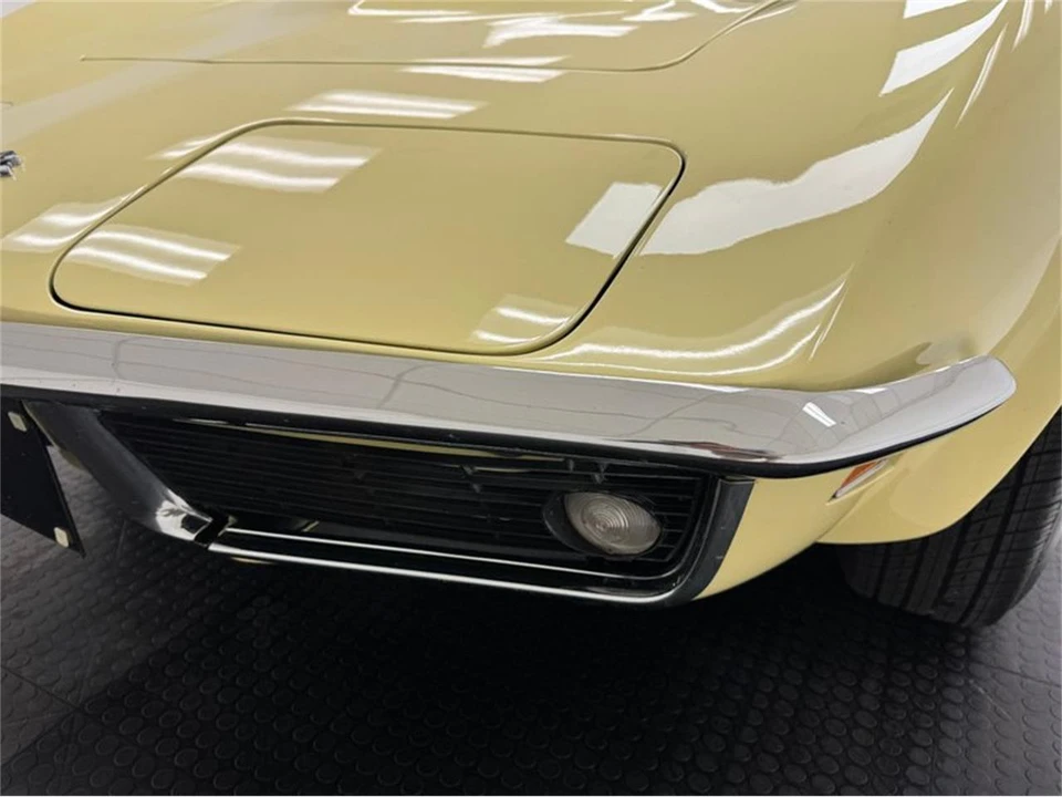 1969 Chevrolet Corvette C3 - Image 14 of 31