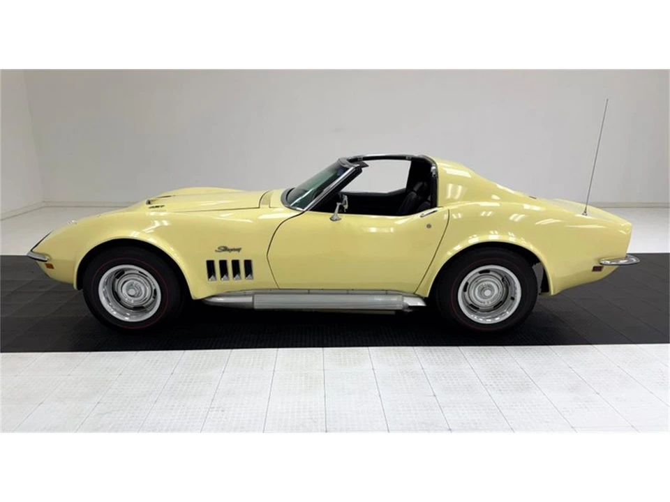 1969 Chevrolet Corvette C3 - Image 4 of 31
