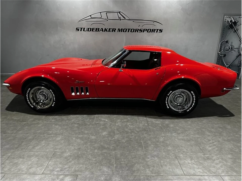 1969 Chevrolet Corvette C3 - Image 8 of 31