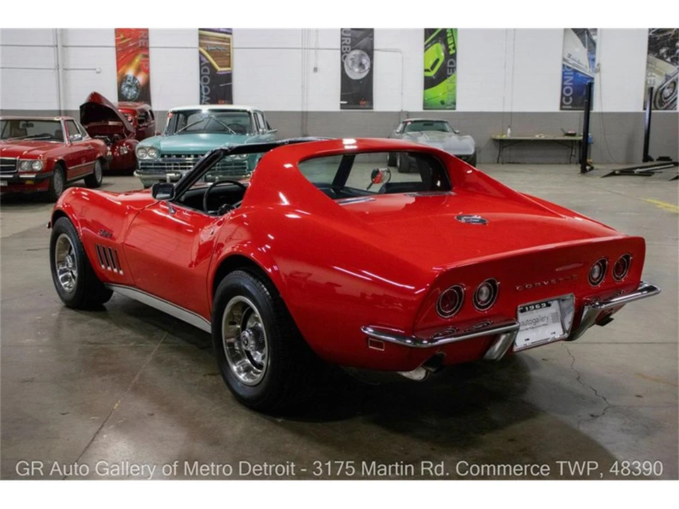1969 Chevrolet Corvette C3 - Image 5 of 31