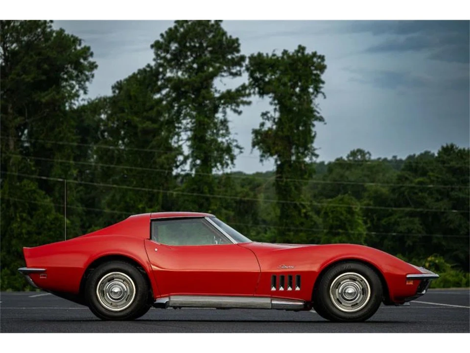 1969 Chevrolet Corvette C3 - Image 2 of 31