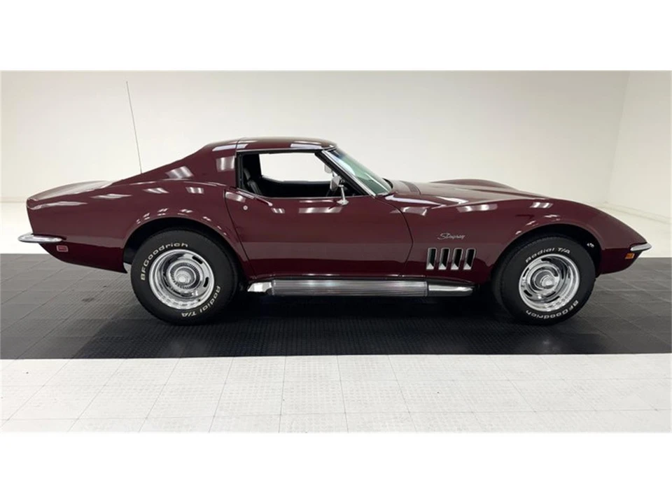 1969 Chevrolet Corvette C3 - Image 9 of 31