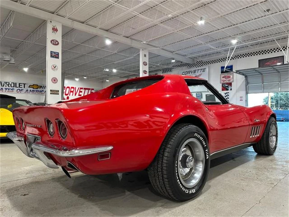 1969 Chevrolet Corvette C3 - Image 3 of 30