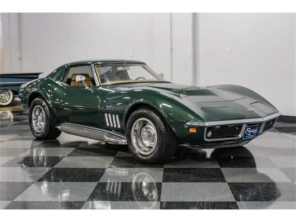 1969 Chevrolet Corvette C3 - Image 17 of 31