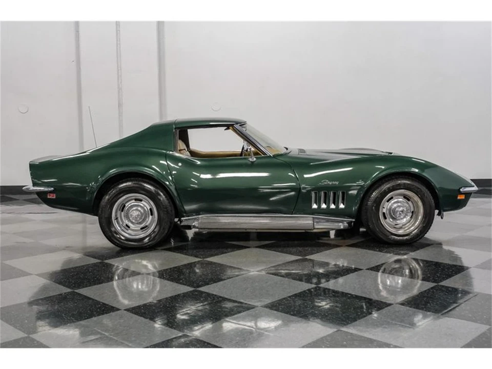 1969 Chevrolet Corvette C3 - Image 15 of 31