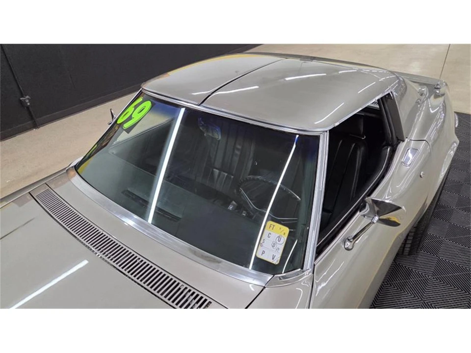 1969 Chevrolet Corvette C3 - Image 26 of 31