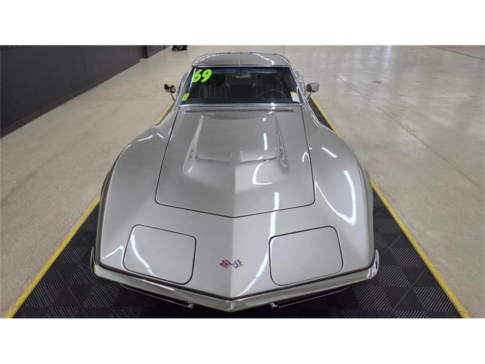 1969 Chevrolet Corvette C3 - Image 22 of 31