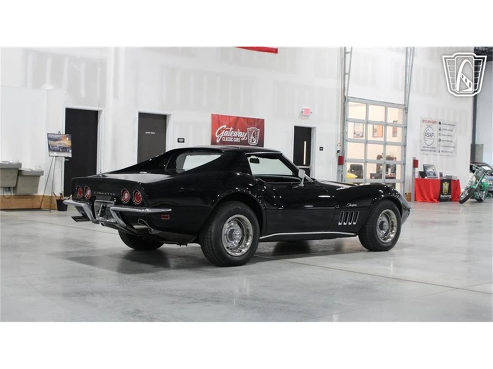 1969 Chevrolet Corvette C3 - Image 16 of 31