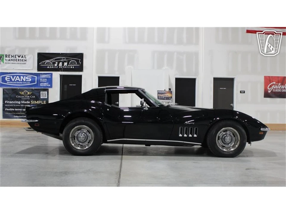 1969 Chevrolet Corvette C3 - Image 17 of 31