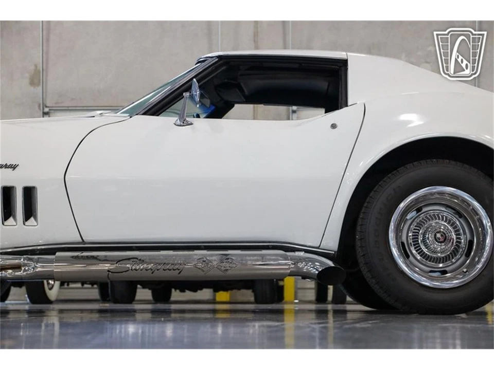 1969 Chevrolet Corvette C3 - Image 18 of 31