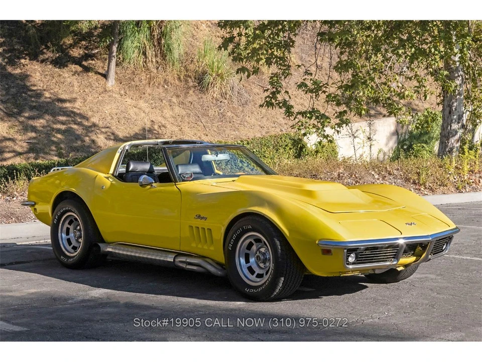 1969 Chevrolet Corvette C3 - Image 2 of 31