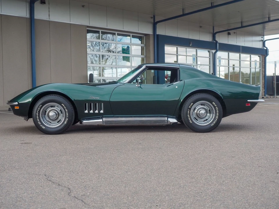 1969 Chevrolet Corvette C3 - Image 11 of 31