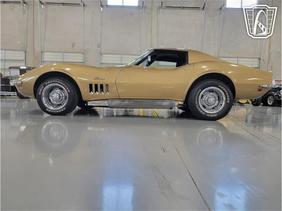 1969 Chevrolet Corvette C3 - Image 11 of 31