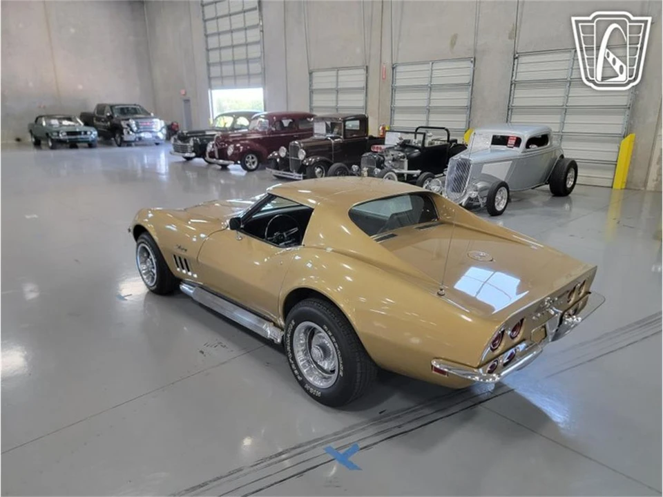 1969 Chevrolet Corvette C3 - Image 12 of 31