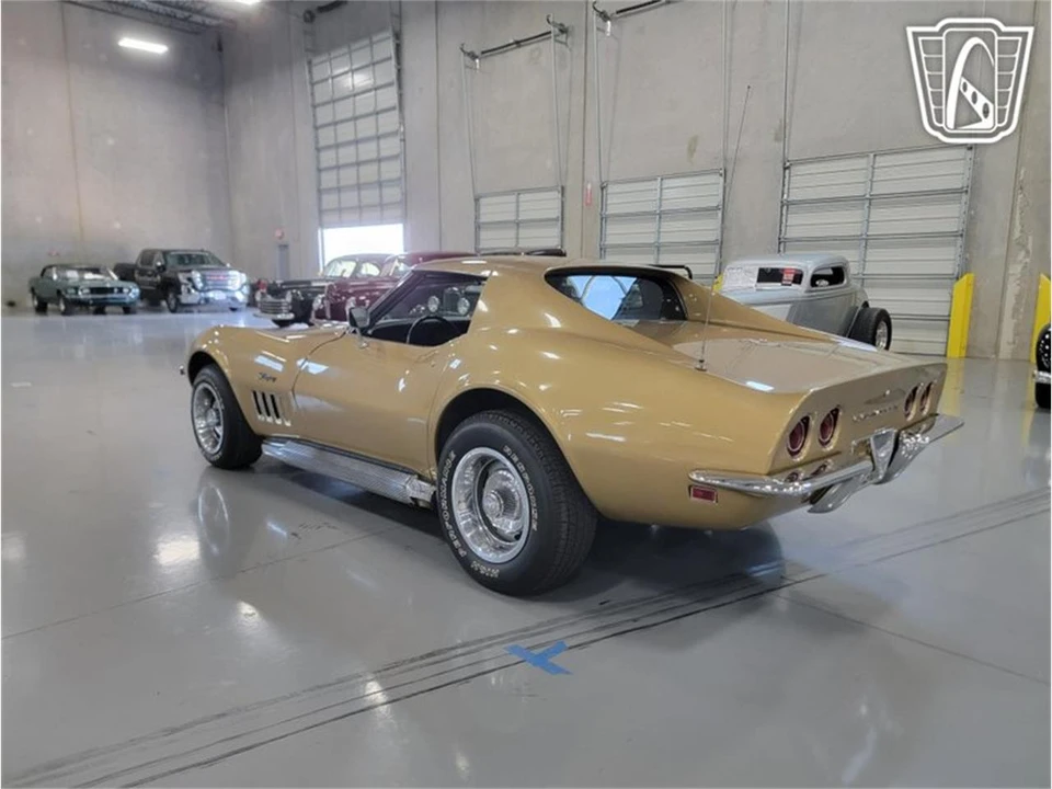 1969 Chevrolet Corvette C3 - Image 13 of 31