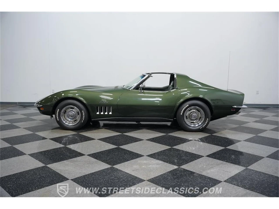 1969 Chevrolet Corvette C3 - Image 6 of 31