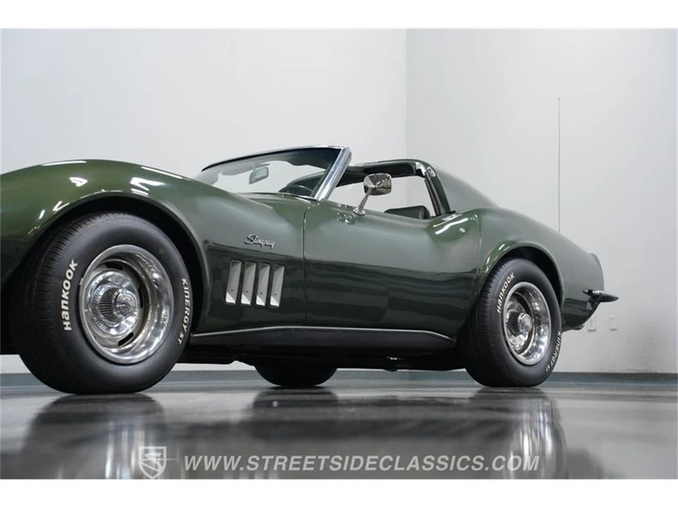 1969 Chevrolet Corvette C3 - Image 19 of 31
