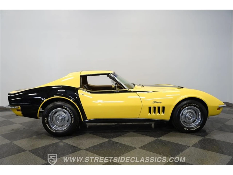 1969 Chevrolet Corvette C3 - Image 15 of 31