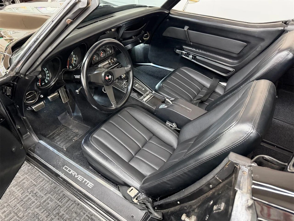 1969 Chevrolet Corvette C3 - Image 18 of 31
