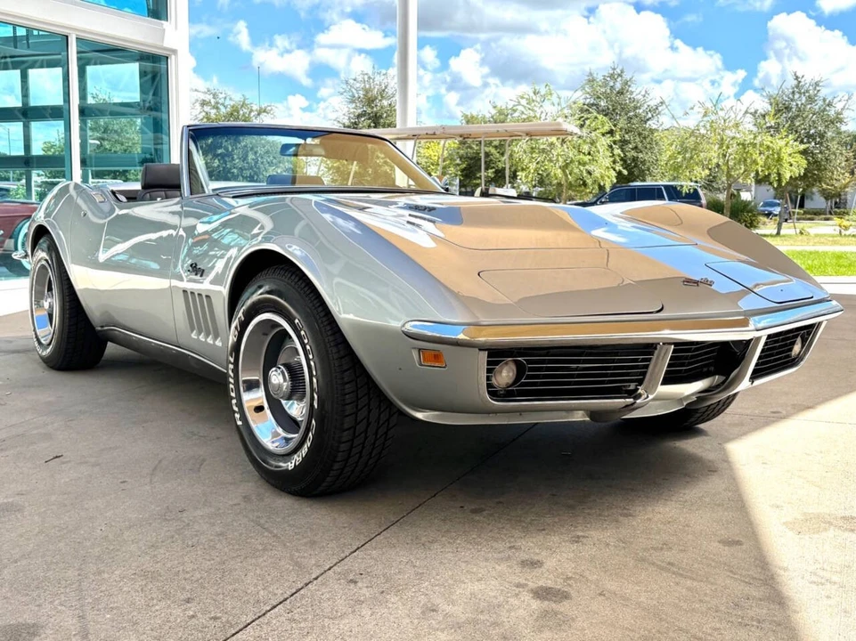 1969 Chevrolet Corvette C3 - Image 4 of 31