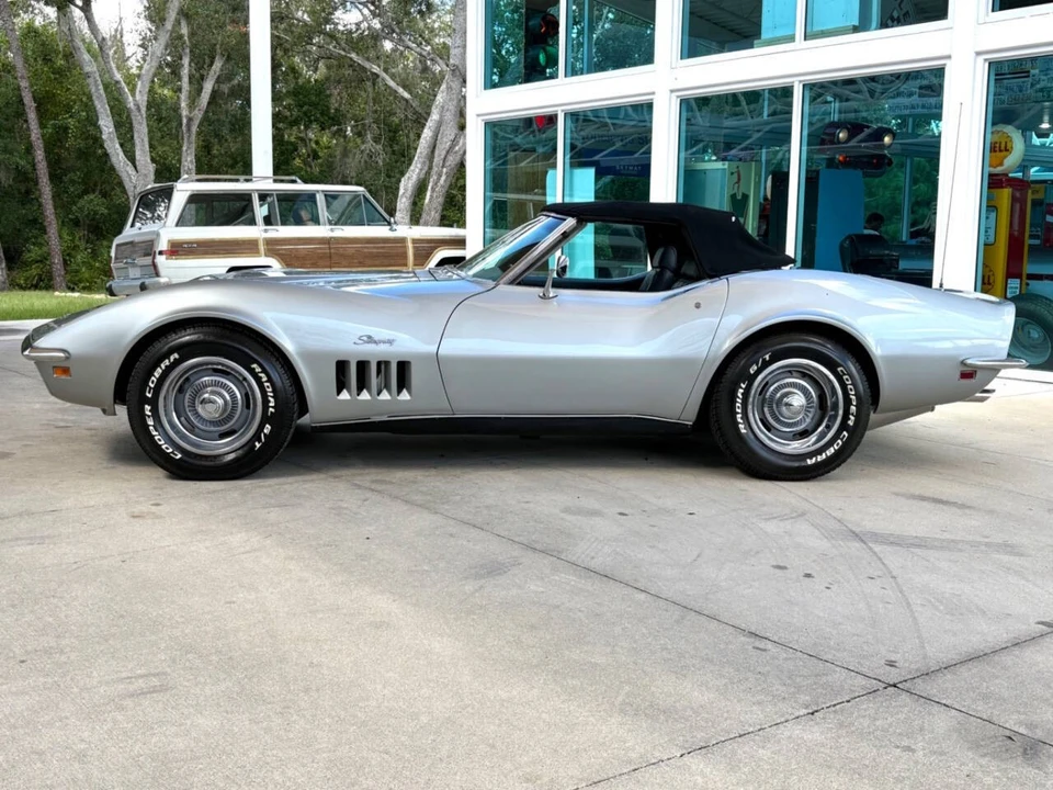 1969 Chevrolet Corvette C3 - Image 23 of 31