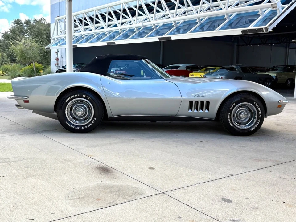 1969 Chevrolet Corvette C3 - Image 21 of 31