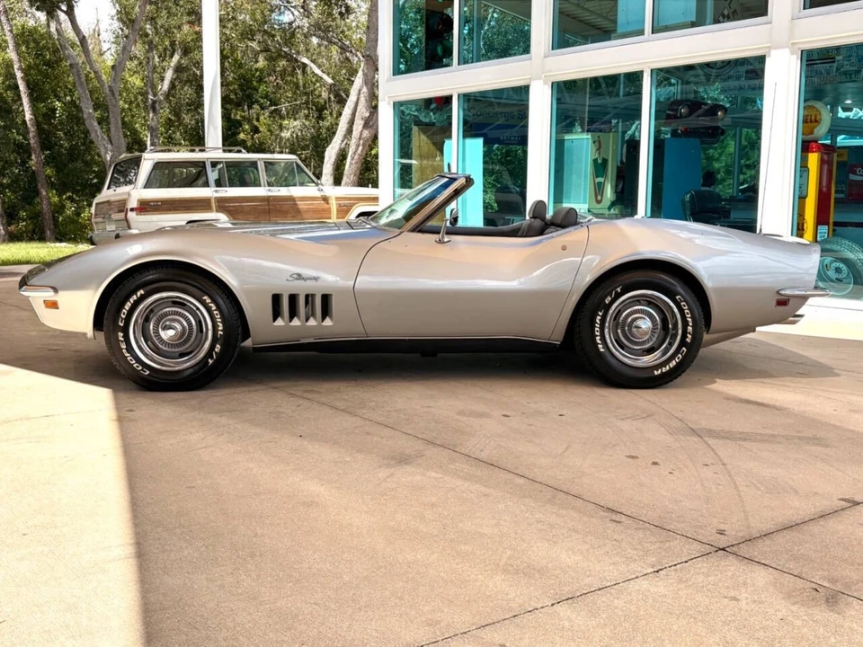1969 Chevrolet Corvette C3 - Image 10 of 12
