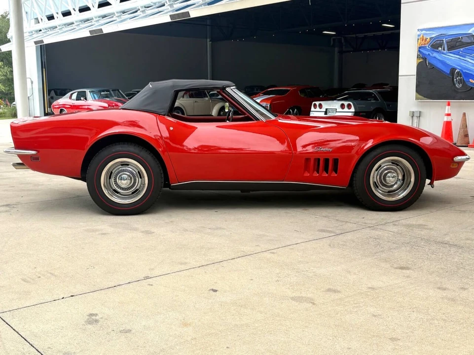 1969 Chevrolet Corvette C3 - Image 21 of 31