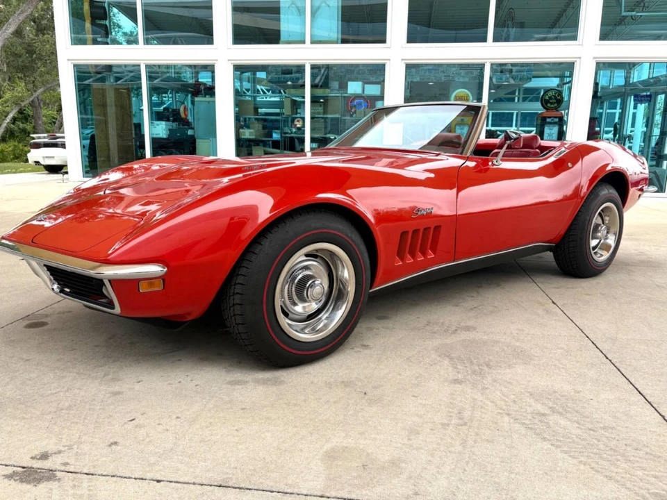 1969 Chevrolet Corvette C3 - Image 12 of 31