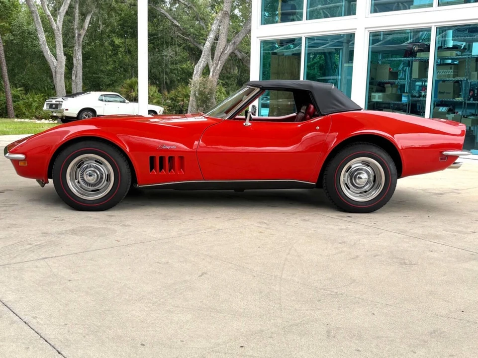 1969 Chevrolet Corvette C3 - Image 23 of 31
