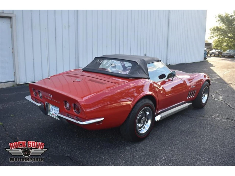 1969 Chevrolet Corvette C3 - Image 15 of 31