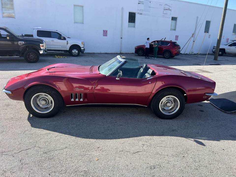 1969 Chevrolet Corvette C3 - Image 8 of 21