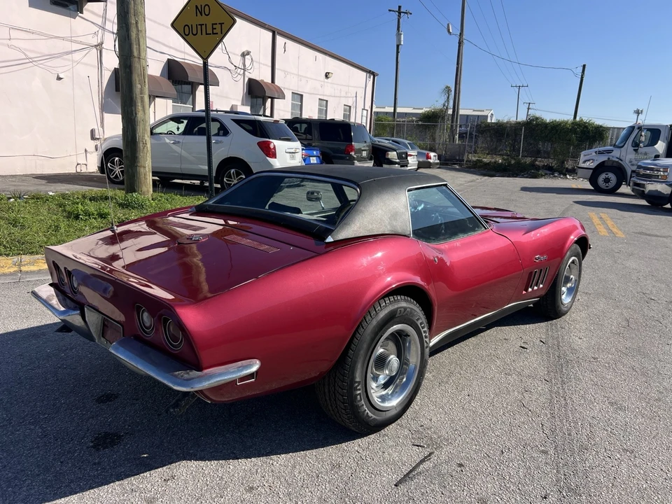 1969 Chevrolet Corvette C3 - Image 3 of 21