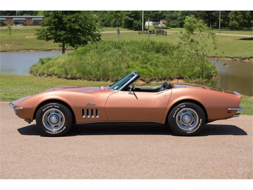 1969 Chevrolet Corvette C3 - Image 13 of 31