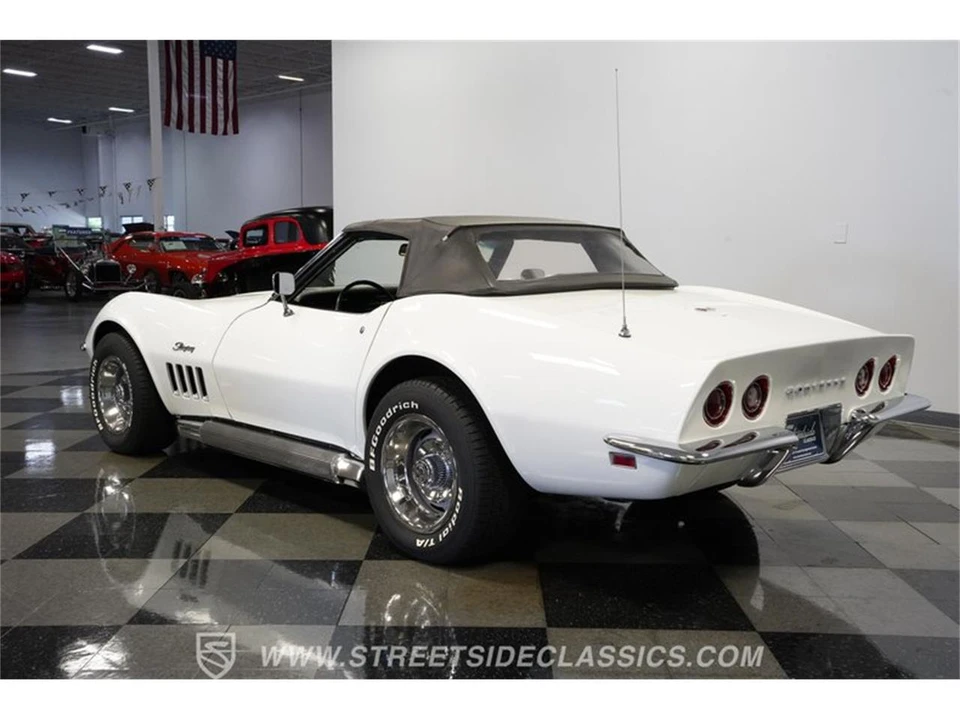 1969 Chevrolet Corvette C3 - Image 8 of 31