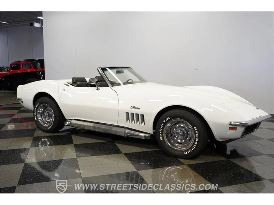 1969 Chevrolet Corvette C3 - Image 14 of 31