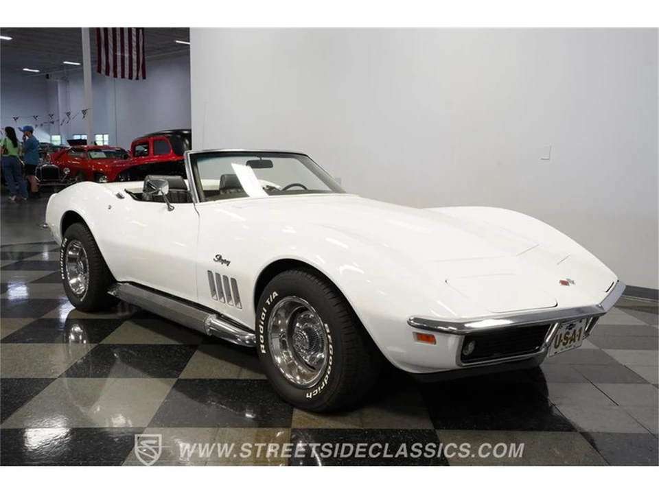 1969 Chevrolet Corvette C3 - Image 15 of 31