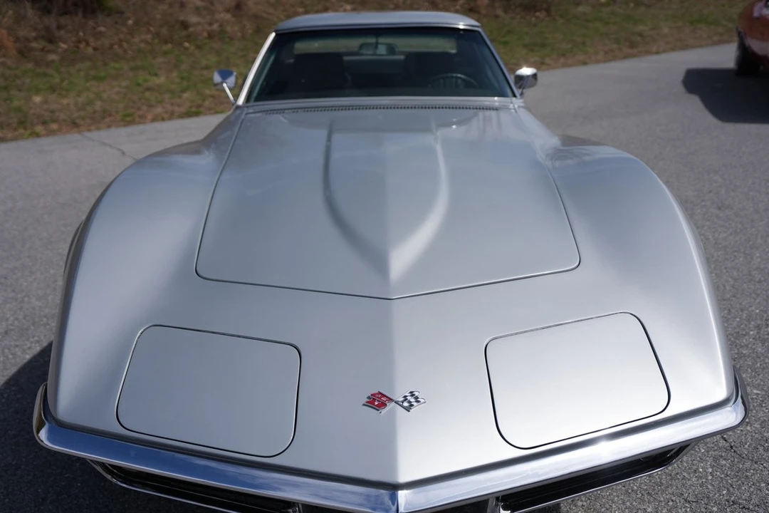 1969 Chevrolet Corvette C3 - Image 17 of 31